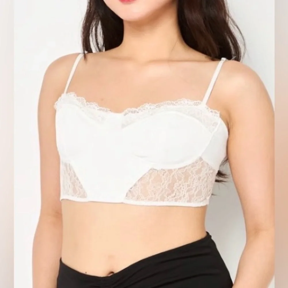 Bershka Lace Bustier Bralette Crop Top White Corset Style Coquette Cottagecore M